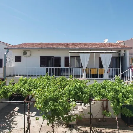 Two-bedroom In * Vodice